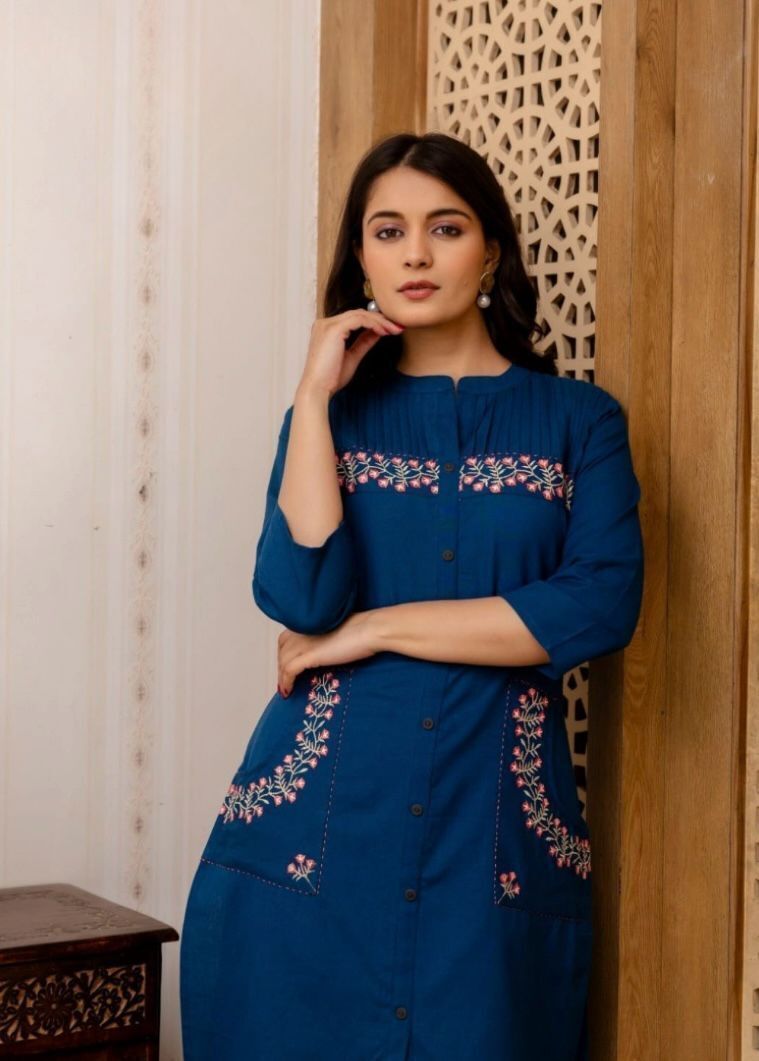 Blue Cotton Rayon Embroidered Kurta Pant Set For Women
