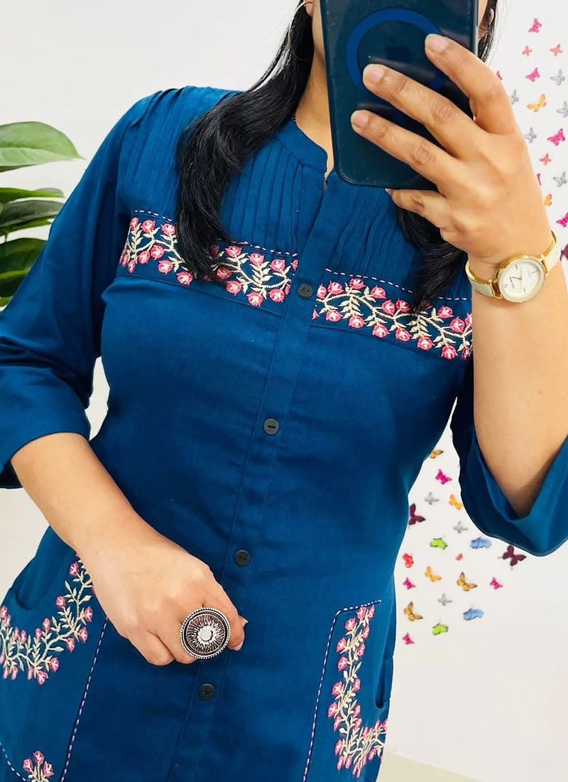 Blue Cotton Rayon Embroidered Kurta For Women
